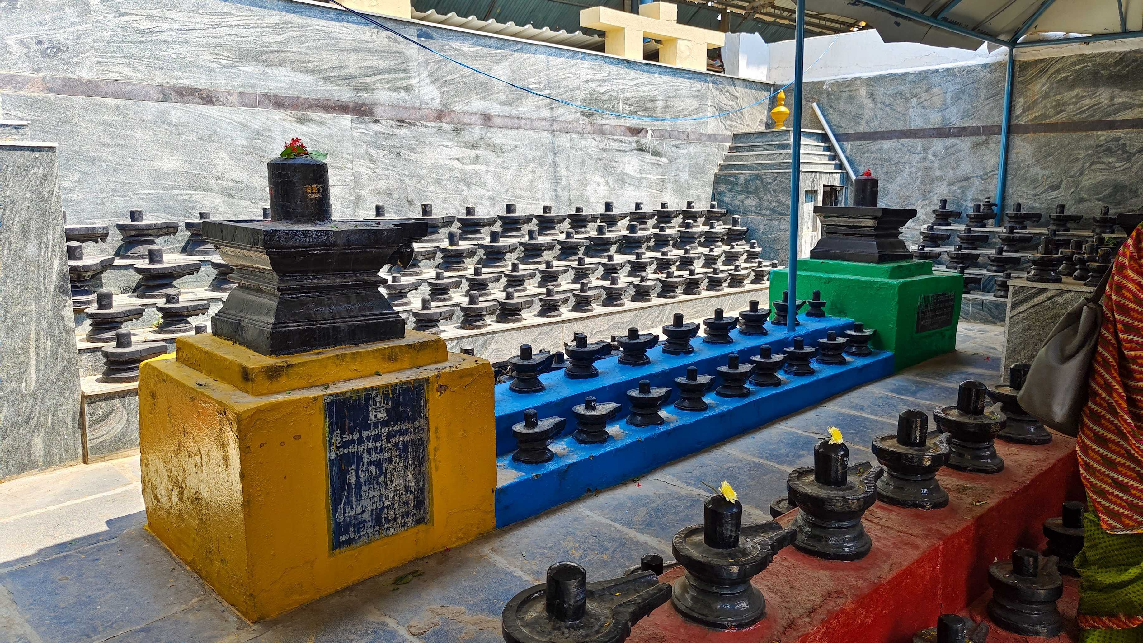 Shivarapatna stone craft